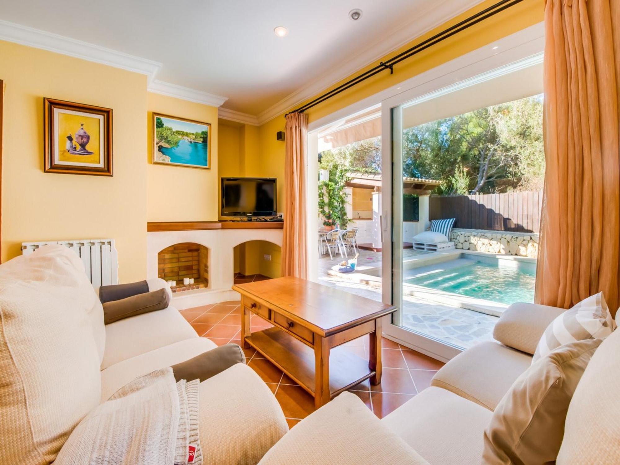 Holiday home House With Pool Near The