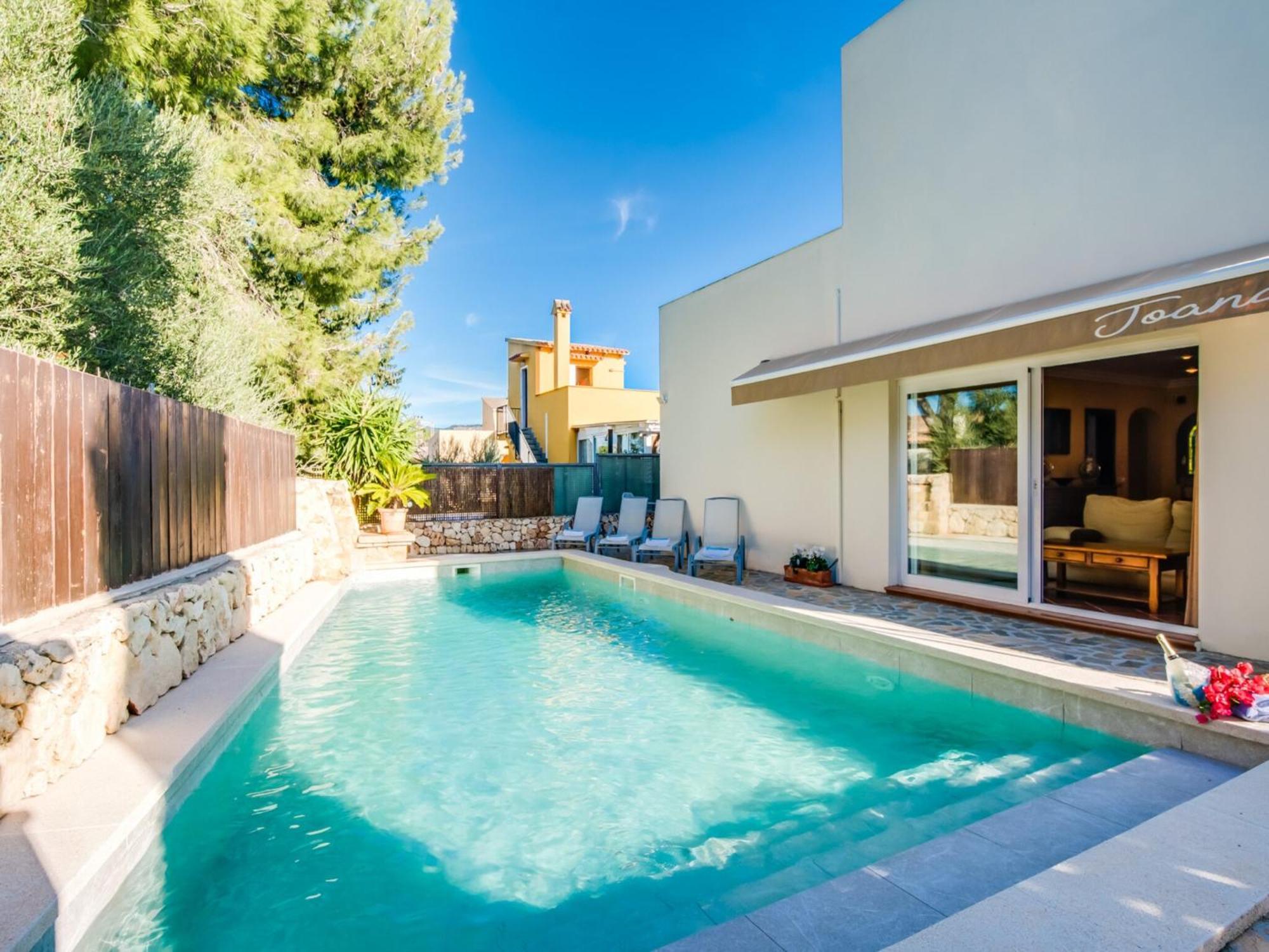 House With Pool Near The